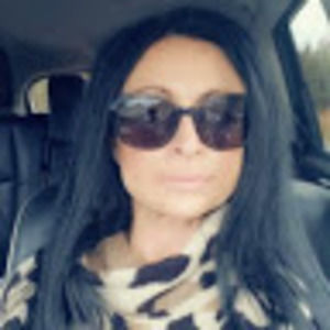 Meet your Posher, Beata